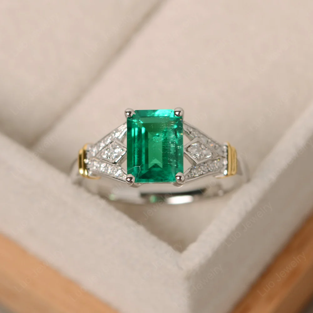 Emerald Women's Crown Ring