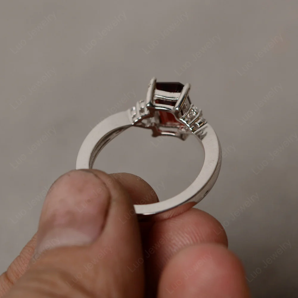 Emerald Cut Garnet Ring - Image 3