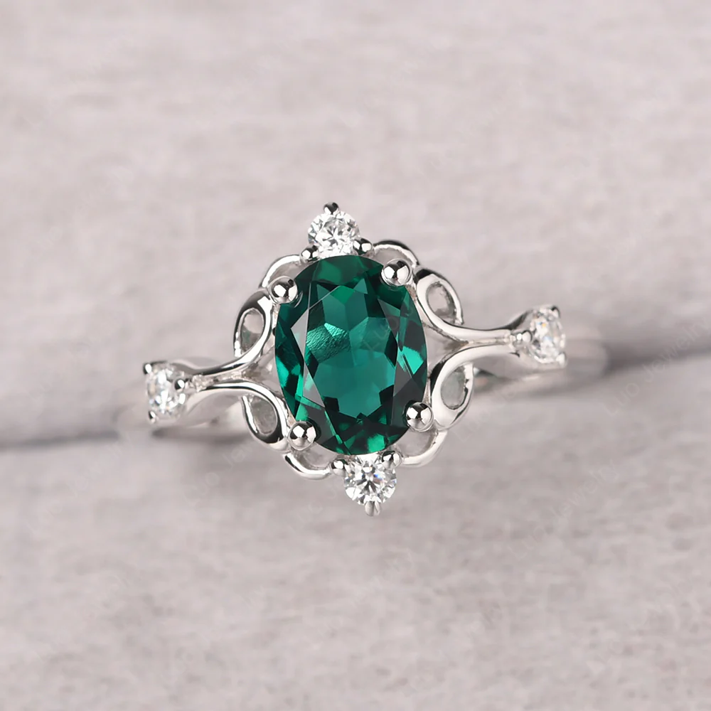 Vintage Style Emerald Engagement Ring