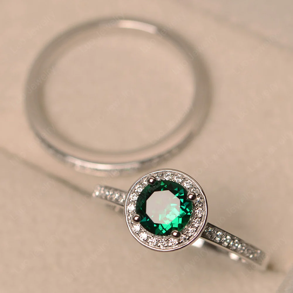 Round Cut Emerald Halo Bridal Set Ring - Image 2