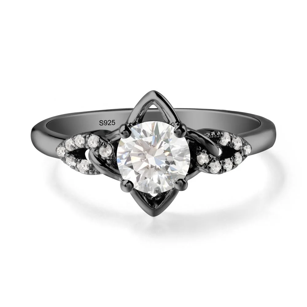Round Diamond Ring with Celtic Knot - Image 8