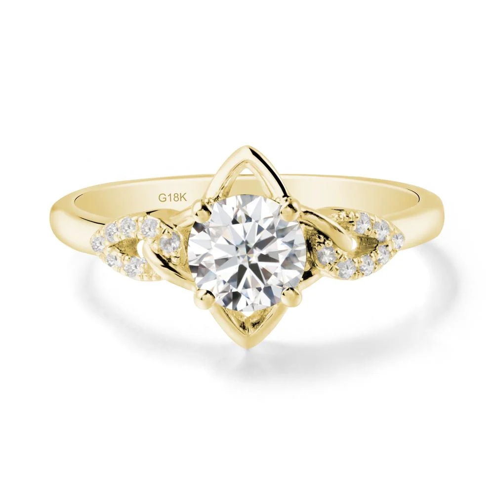 Four Pointed Star Moissanite Ring - Image 6