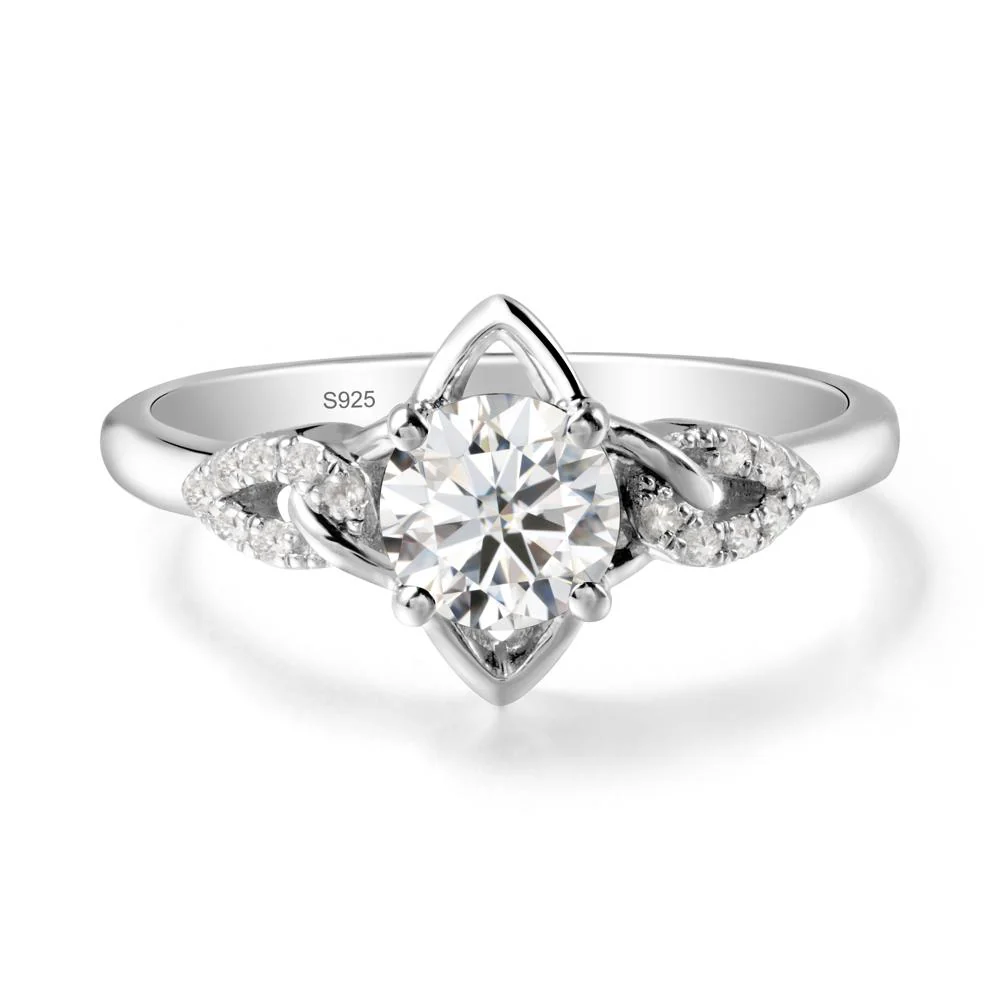 Four Pointed Star Moissanite Ring - Image 9