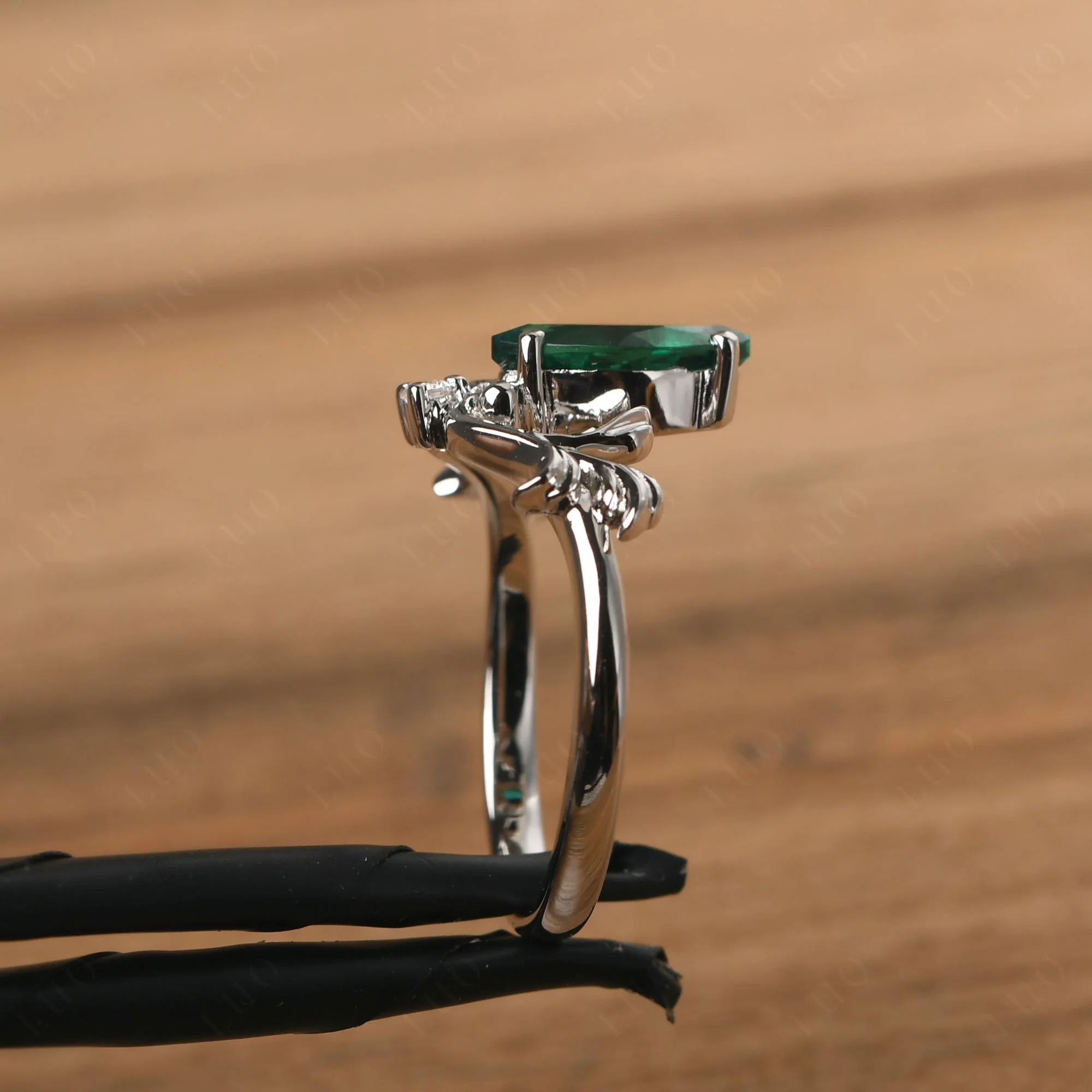 Emerald Branch Ring - Image 13