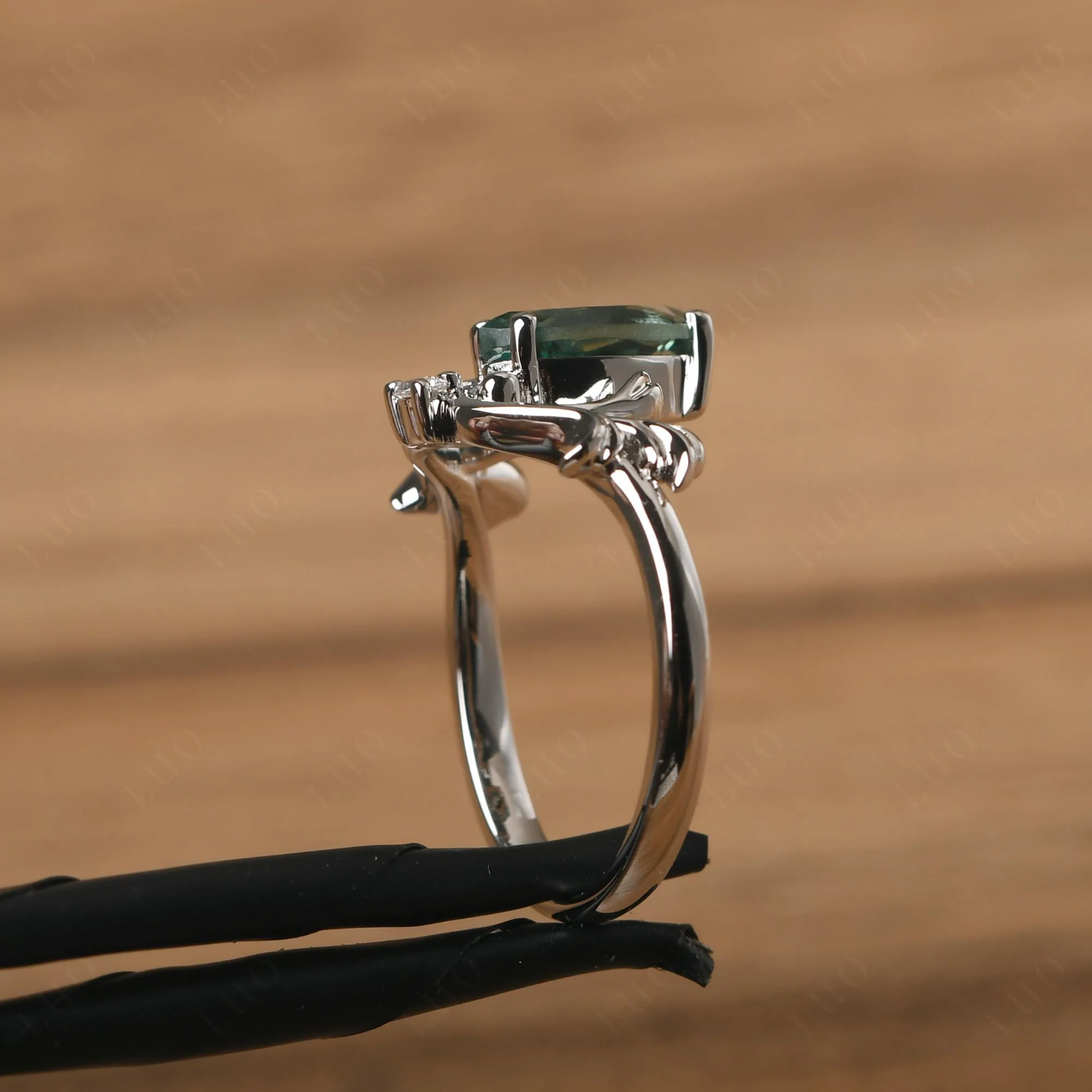 Green Sapphire Branch Ring - Image 13