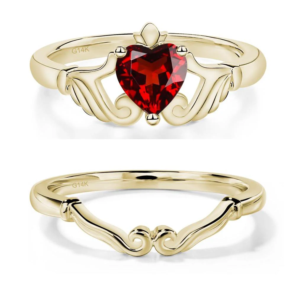 Garnet Claddagh Engagement Ring - Image 15