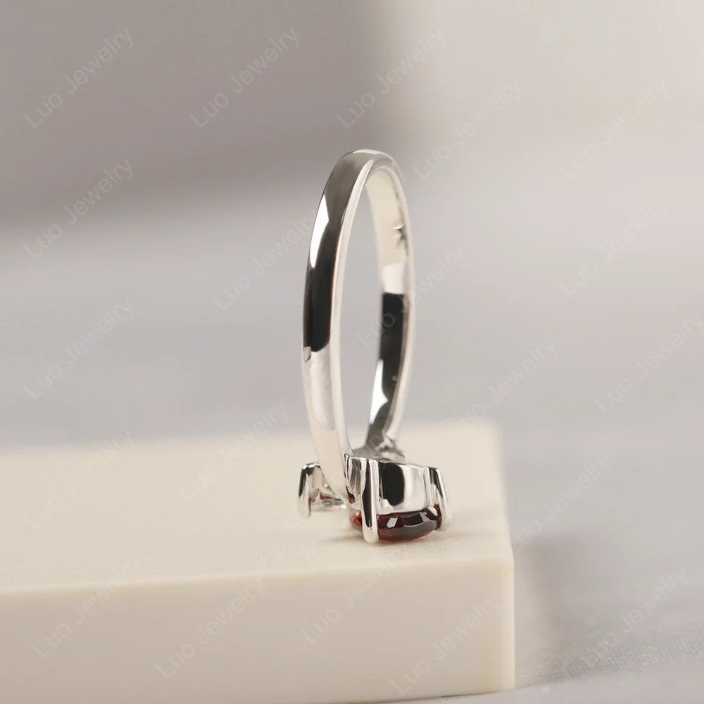 Garnet Bee Engagement Ring - Image 5