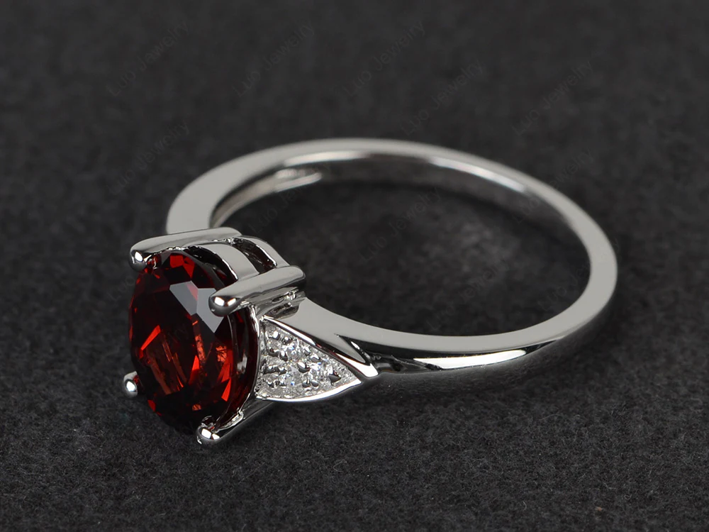 Simple Oval Cut Garnet Engagement Ring - Image 2
