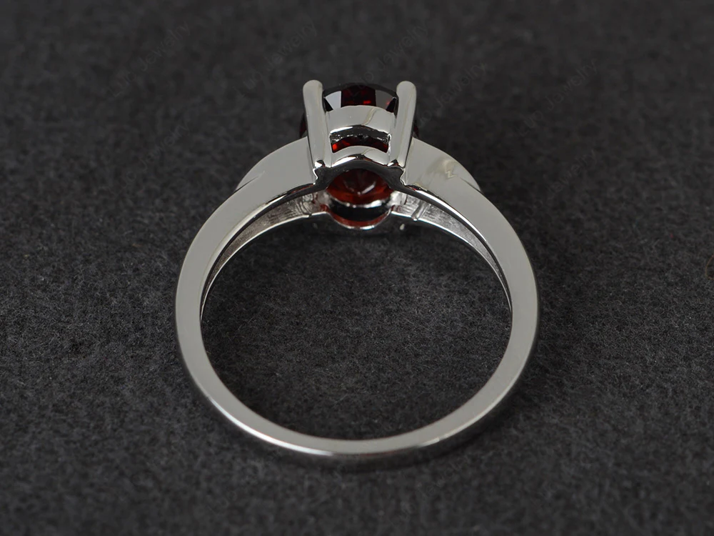 Simple Oval Cut Garnet Engagement Ring - Image 3