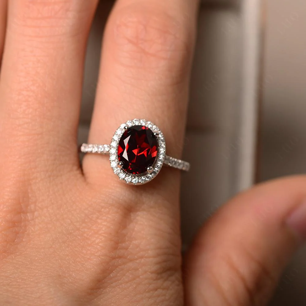 Oval Garnet Halo Ring - Image 33