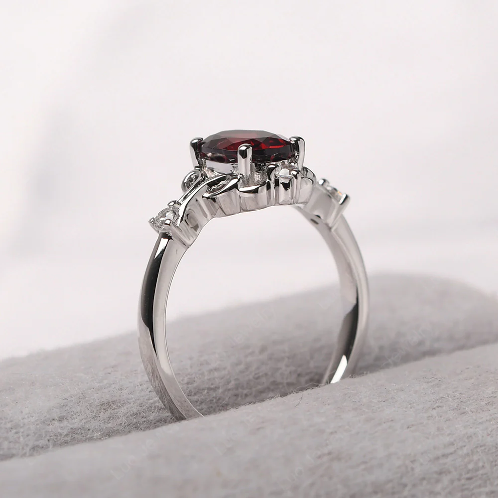 Garnet Art Deco Garnet Ring - Image 4