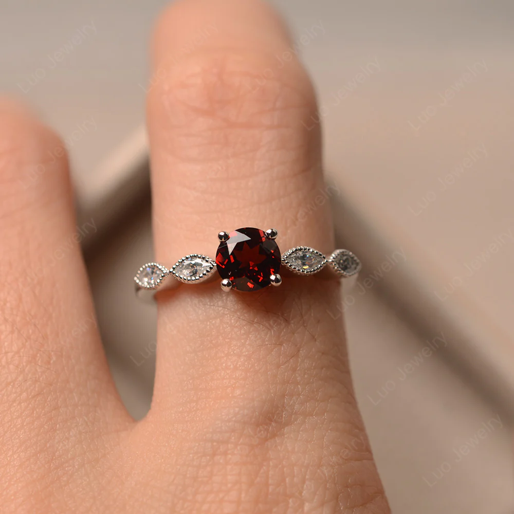 Garnet Milgrain Vintage Inspired Ring - Image 4