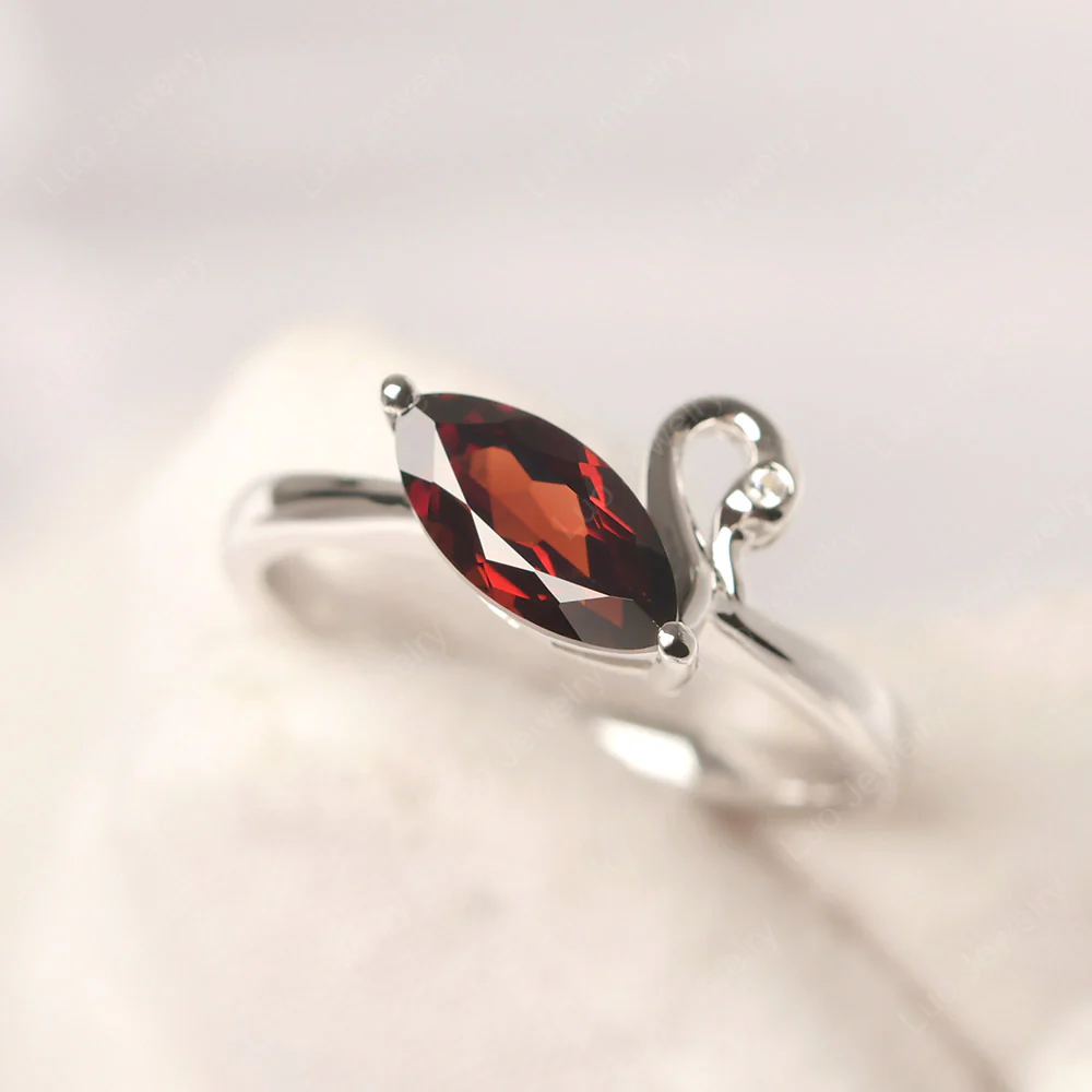 Garnet Swan Ring