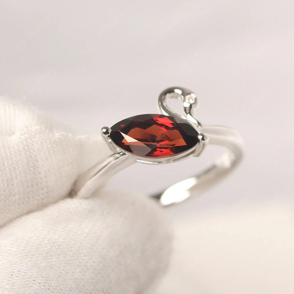 Garnet Swan Ring - Image 2