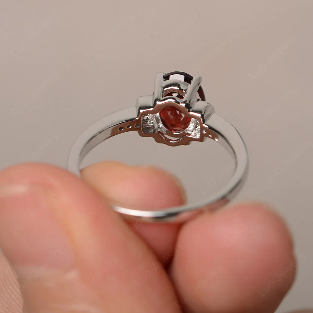 Petite Oval Garnet Ring - Image 3