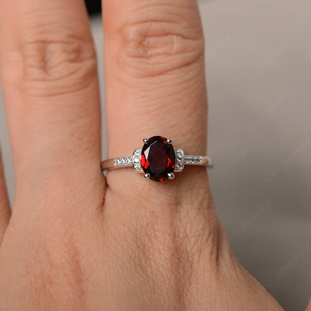 Petite Oval Garnet Ring - Image 4