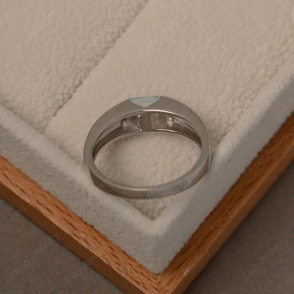 Gender Neutral Aquamarine Solitaire Ring - Image 4