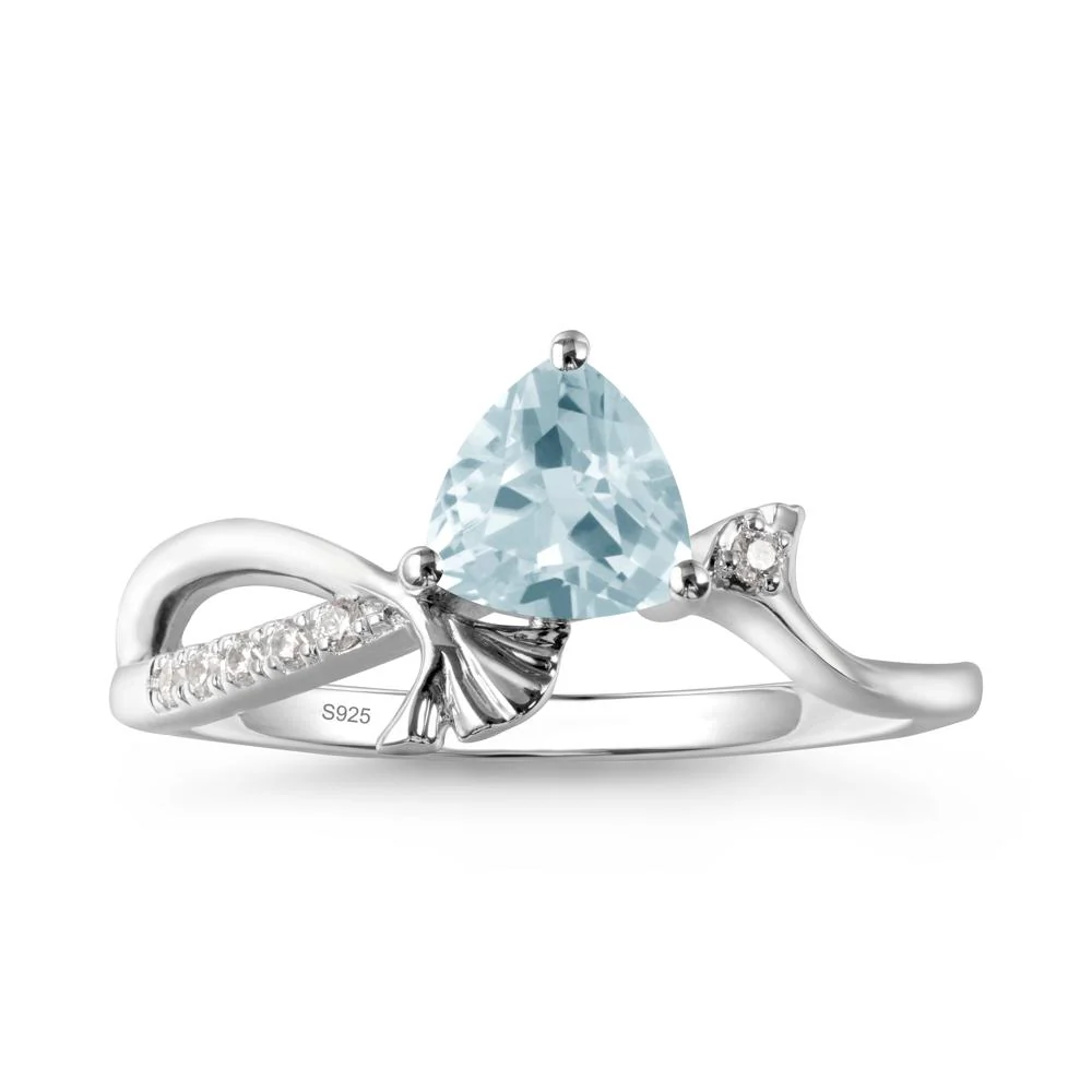 Ginkgo Leaf Trillion Aquamarine Ring - Image 2