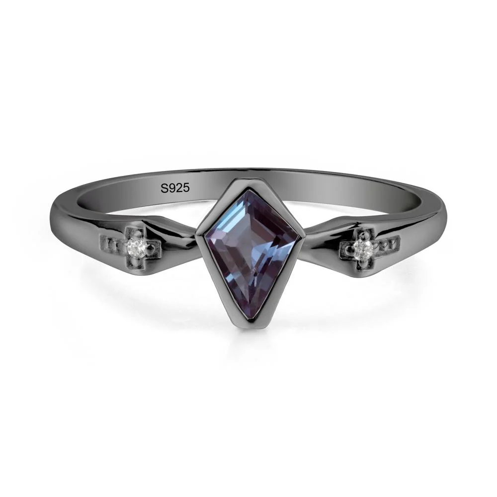 Gothic Kite Shaped Alexandrite Ring - Image 7