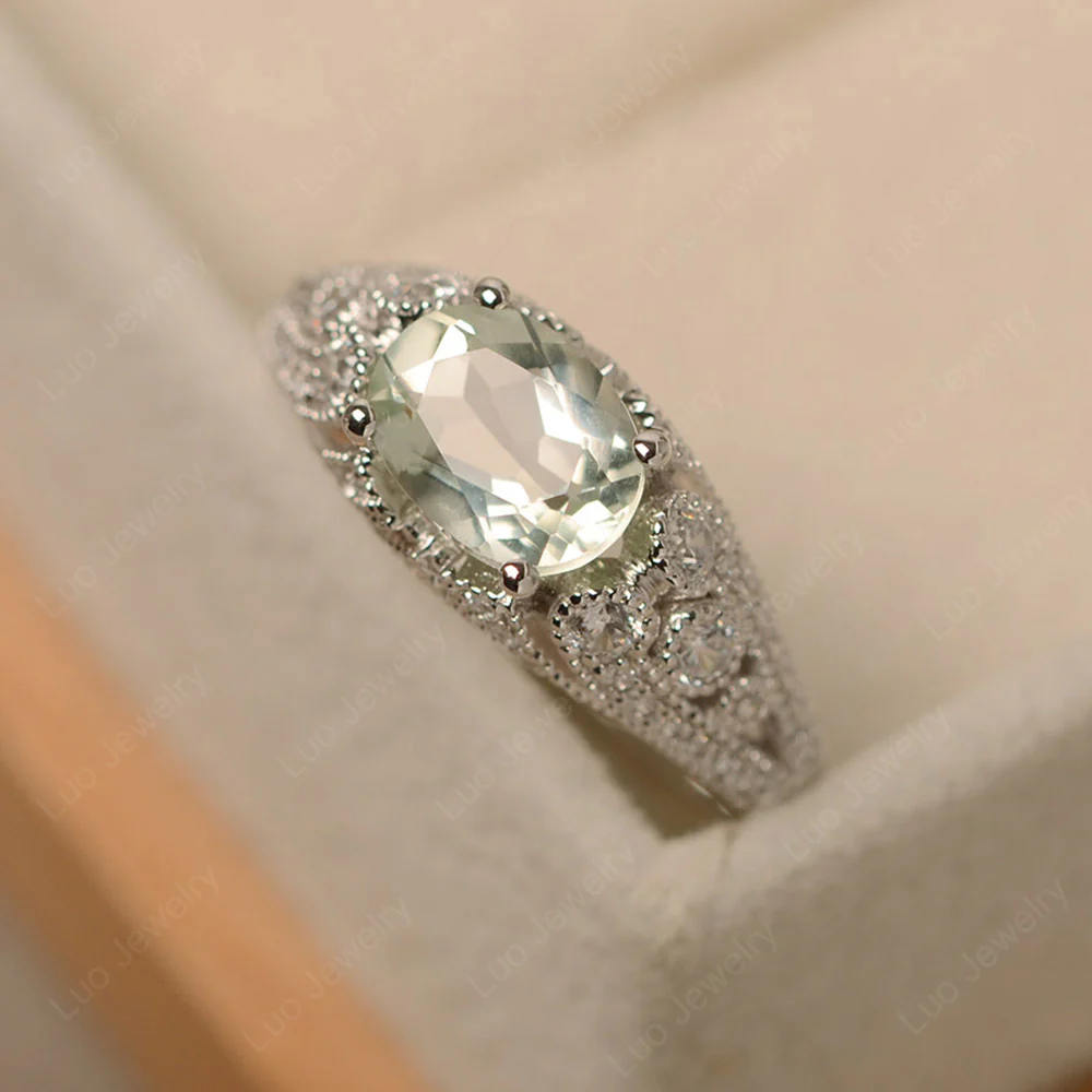 Vintage Horizontal Oval Cut Green Amethyst Ring - Image 3