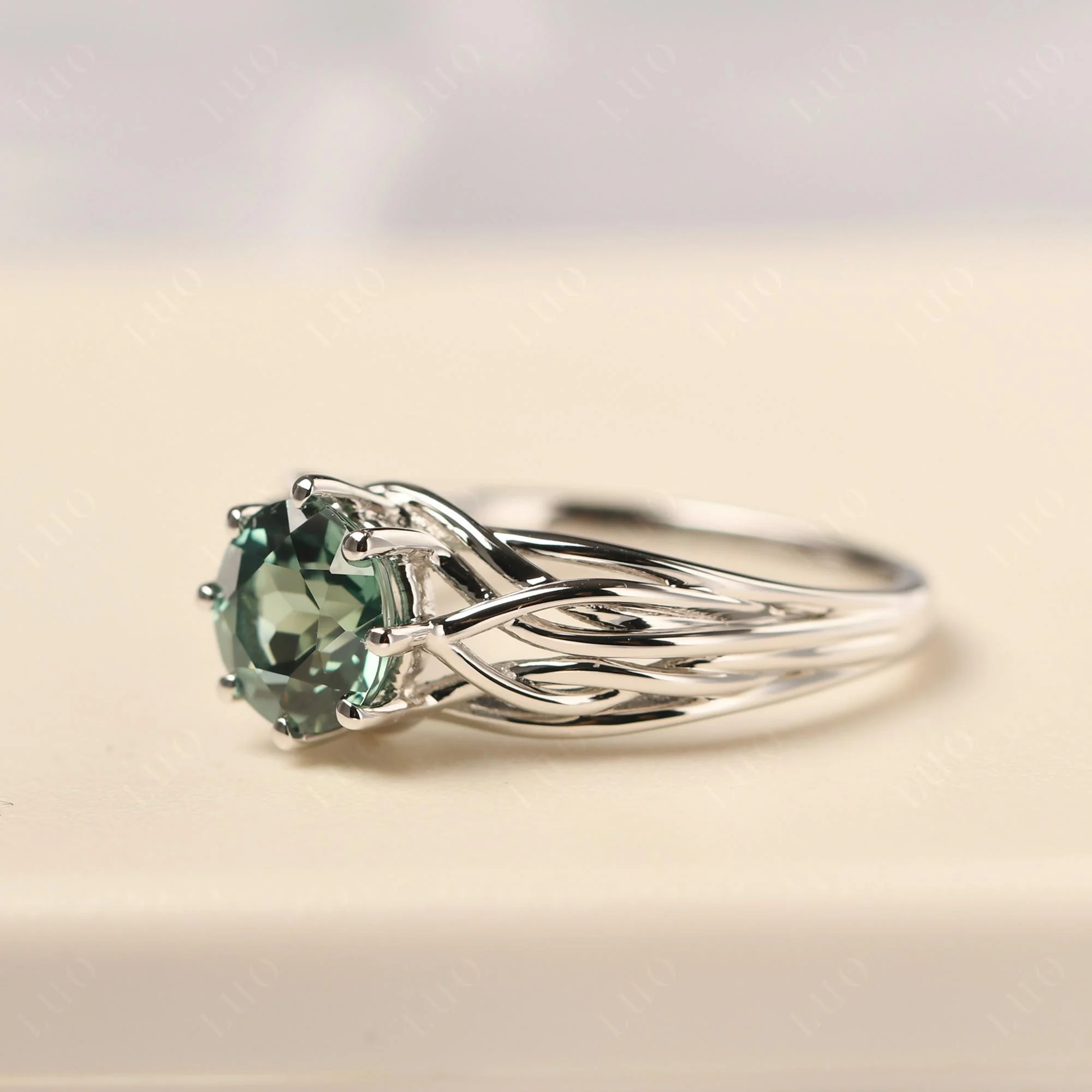 Green Sapphire Intertwined Ring - Image 11