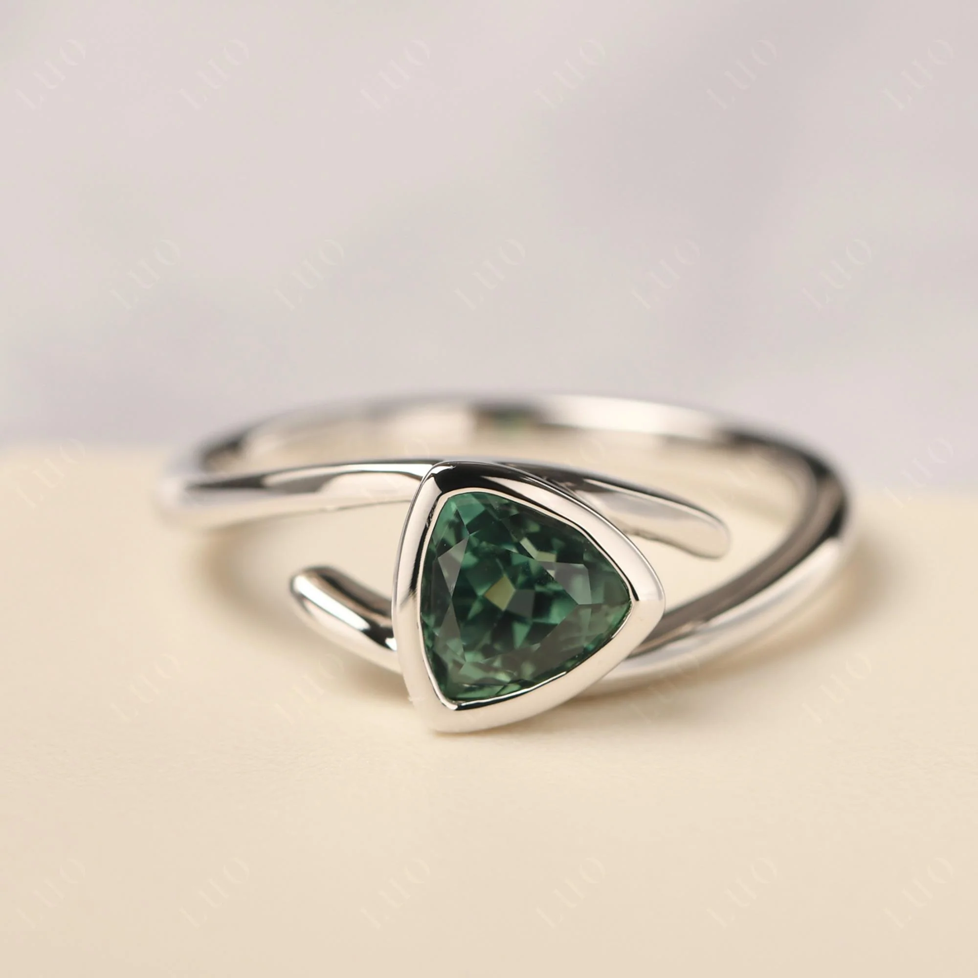 Bezel Set Green Sapphire Ring - Image 10