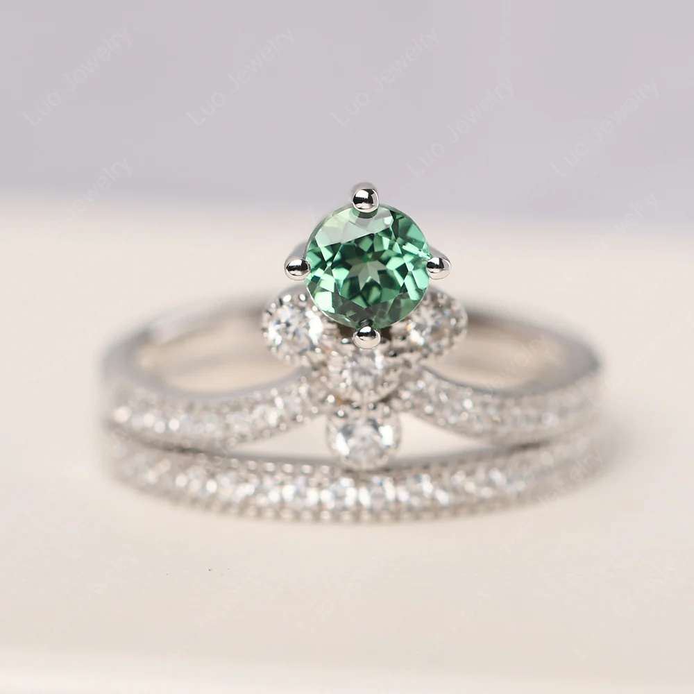 Green Sapphire Milgrain Bridal Ring Set - Image 2