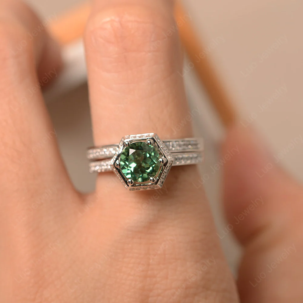 Green Sapphire Hexagon Bridal Set Rings - Image 4