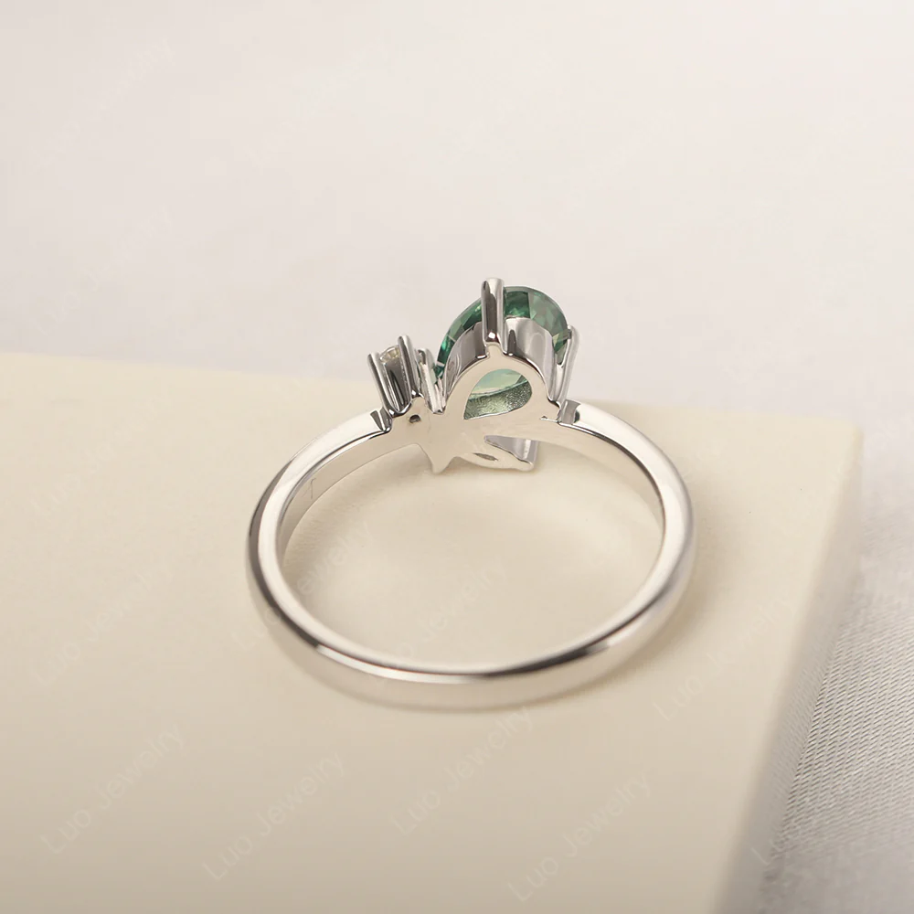 Green Sapphire Bee Engagement Ring - Image 3