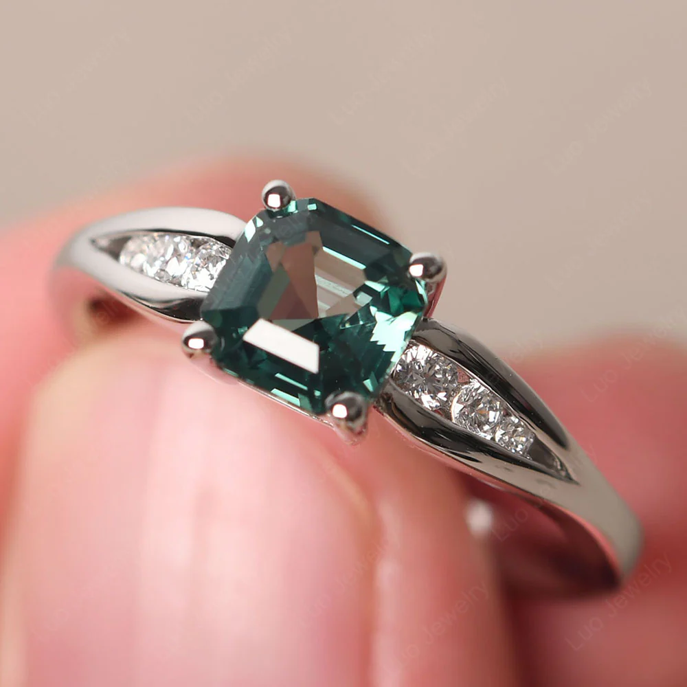 Green Sapphire Ring with Channel Set Band - Image 3