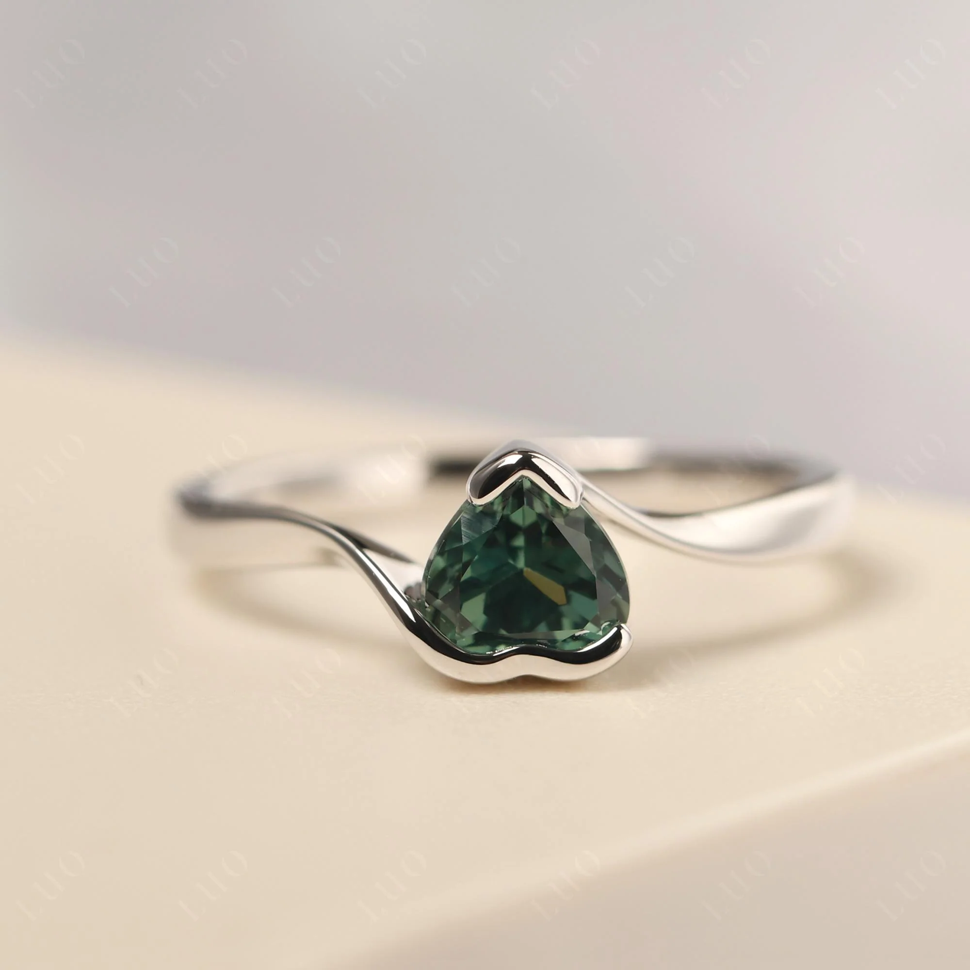 Green Sapphire Heart Ring - Image 10