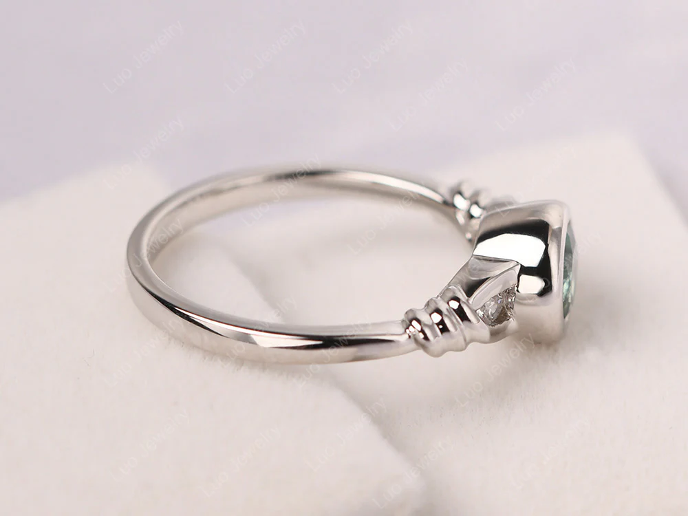 Green Sapphire Ring Round Bezel Engagement Ring - Image 4