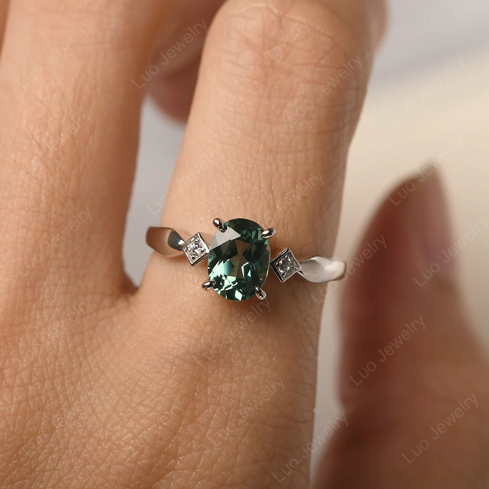Antique Style Green Sapphire Ring - Image 5