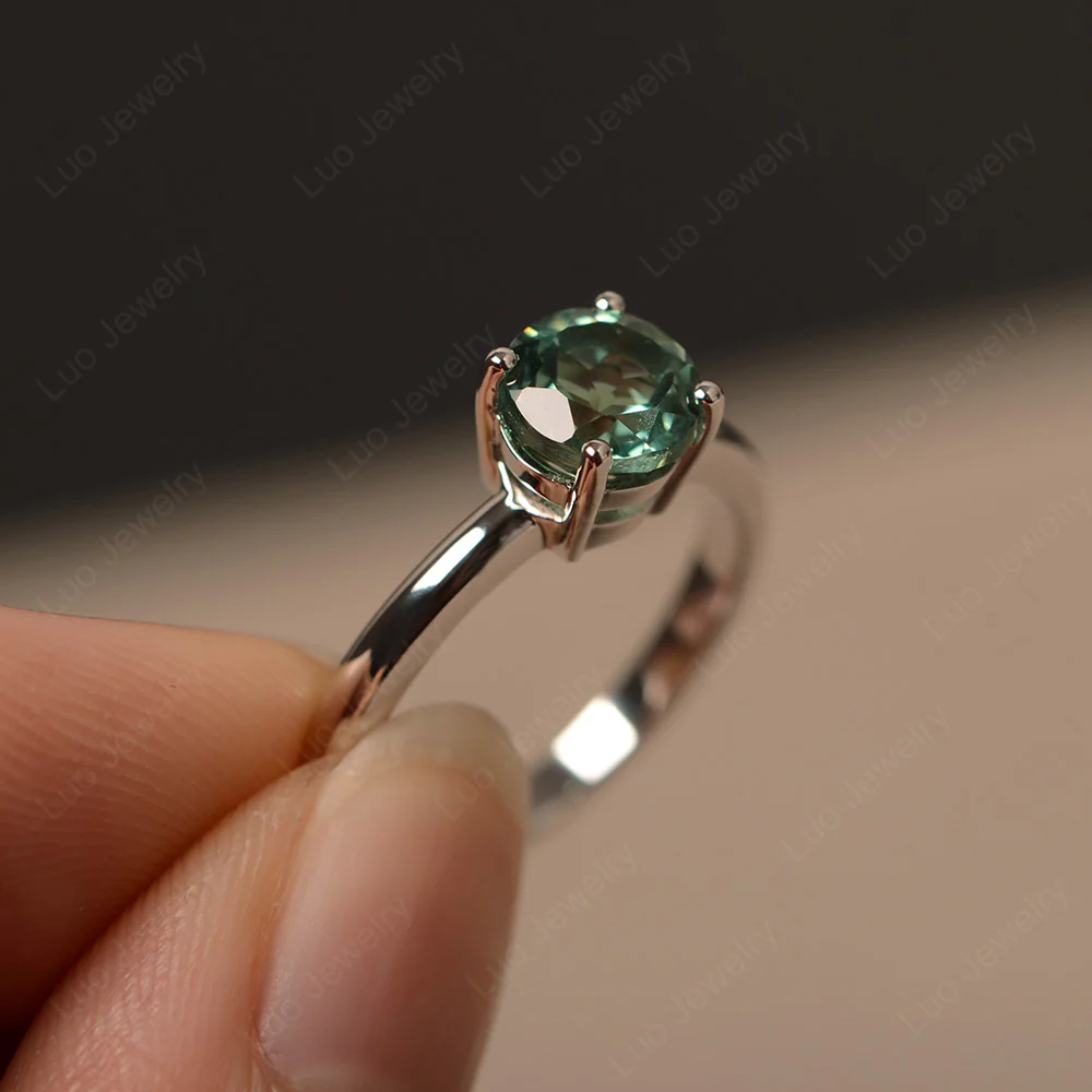 Green Sapphire Solitaire Ring - Image 2