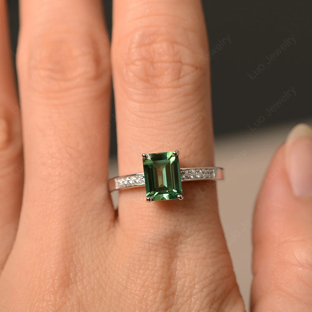 Green Sapphire Emerald Cut Promise Ring - Image 4