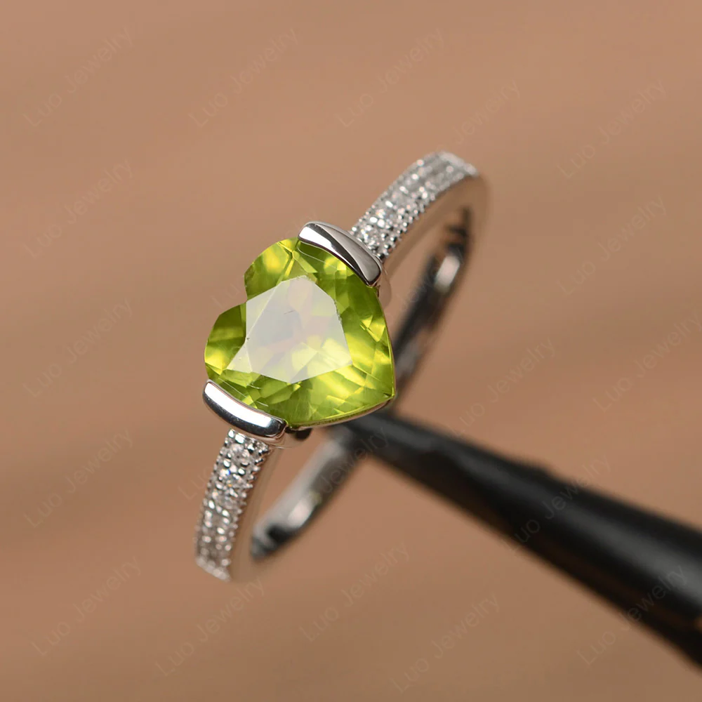 Peridot Bezel Set Heart Ring - Image 2