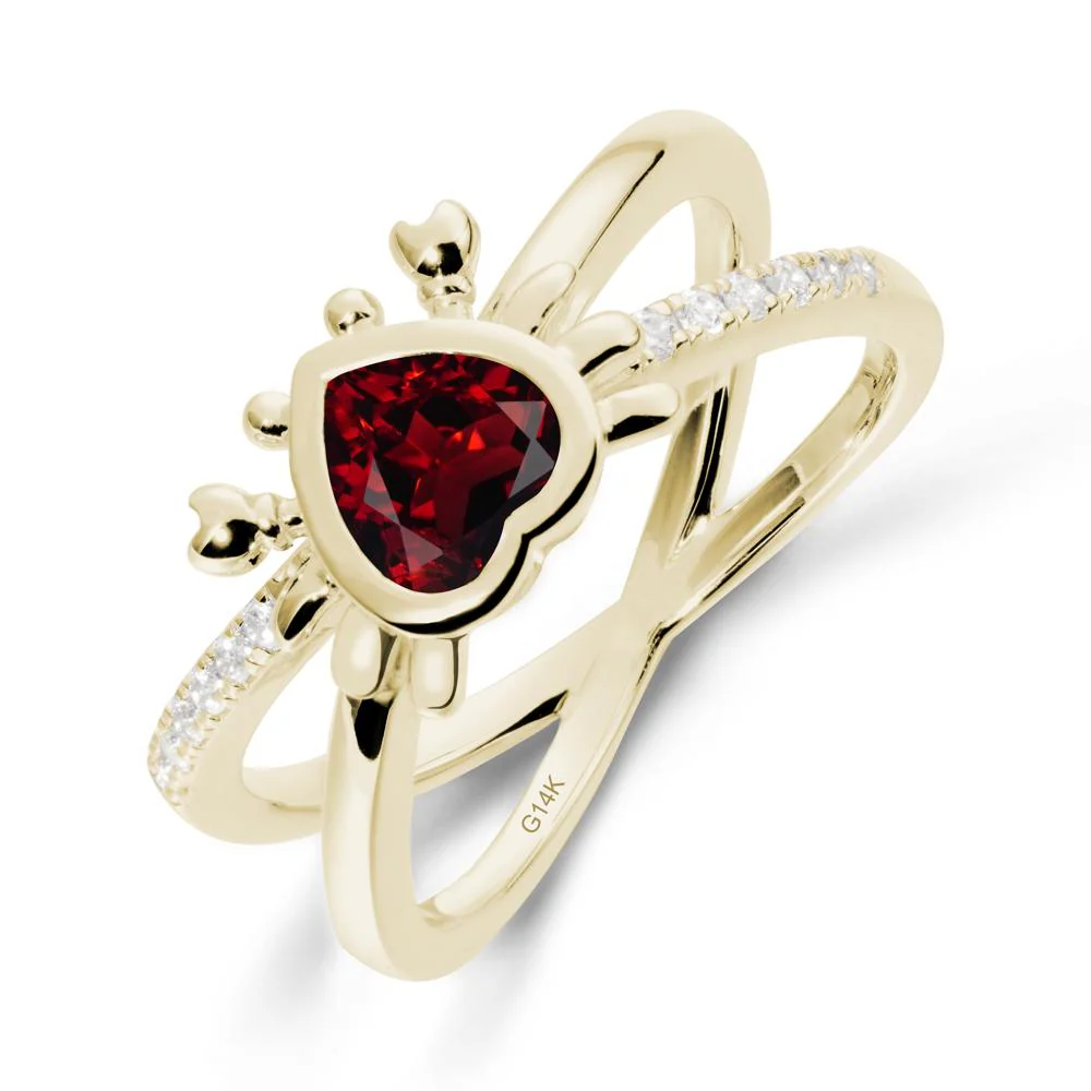 Hear Shaped Crab Garnet Ring