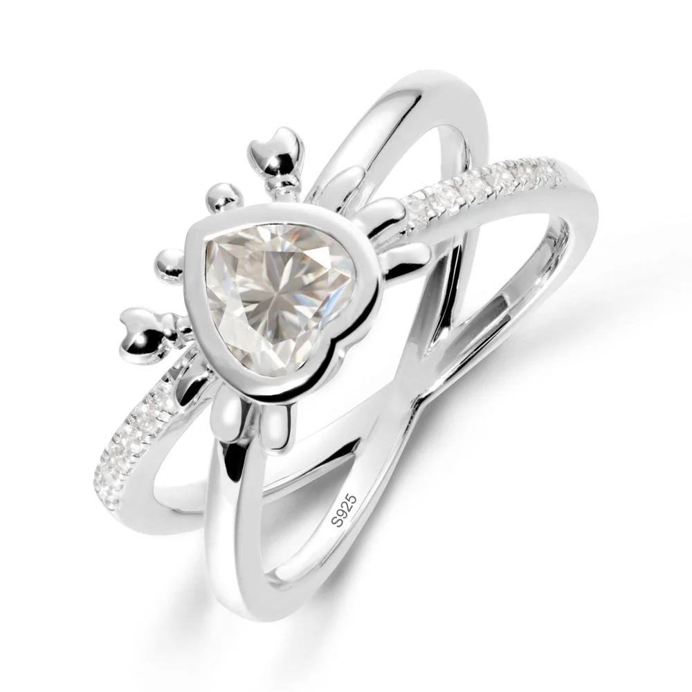 Hear Shaped Crab Moissanite Ring - Image 9