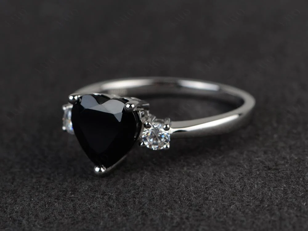 Heart Black Spinel Engagement Ring - Image 11