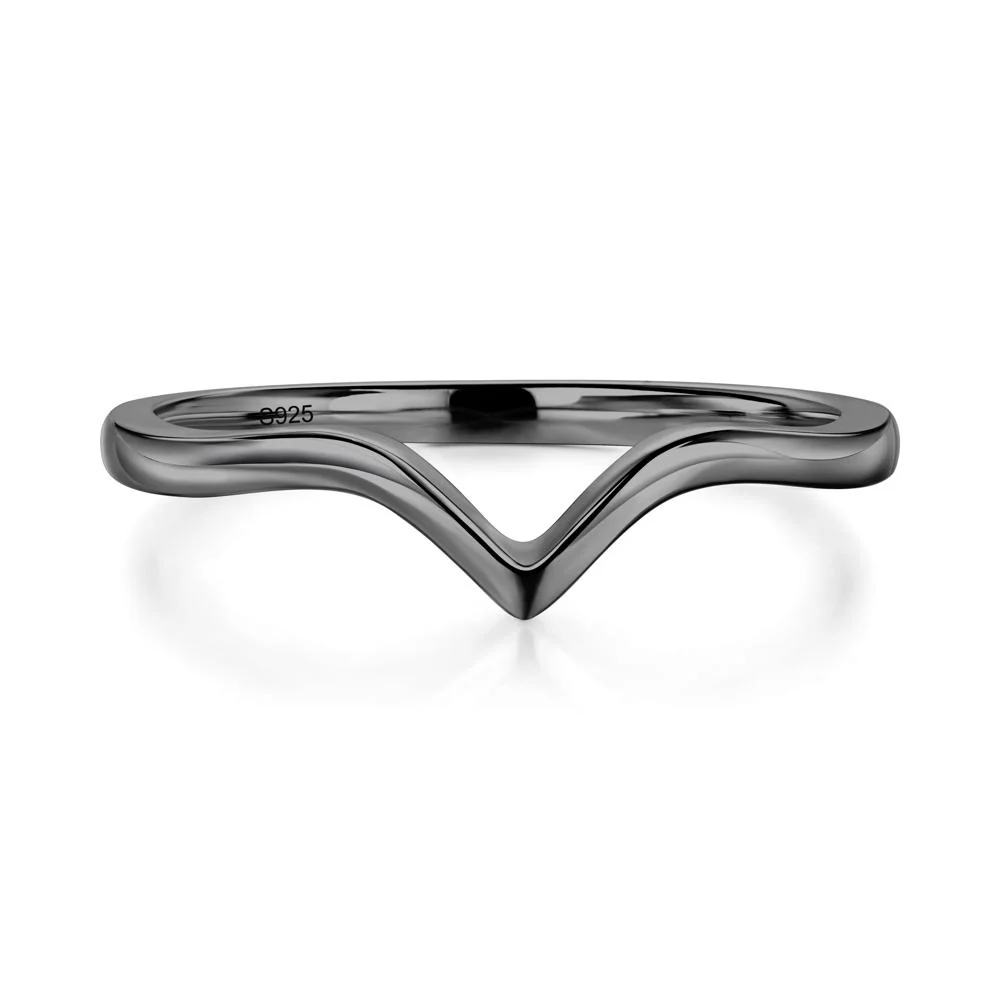 Heart Shaped Garnet Ring - Image 24