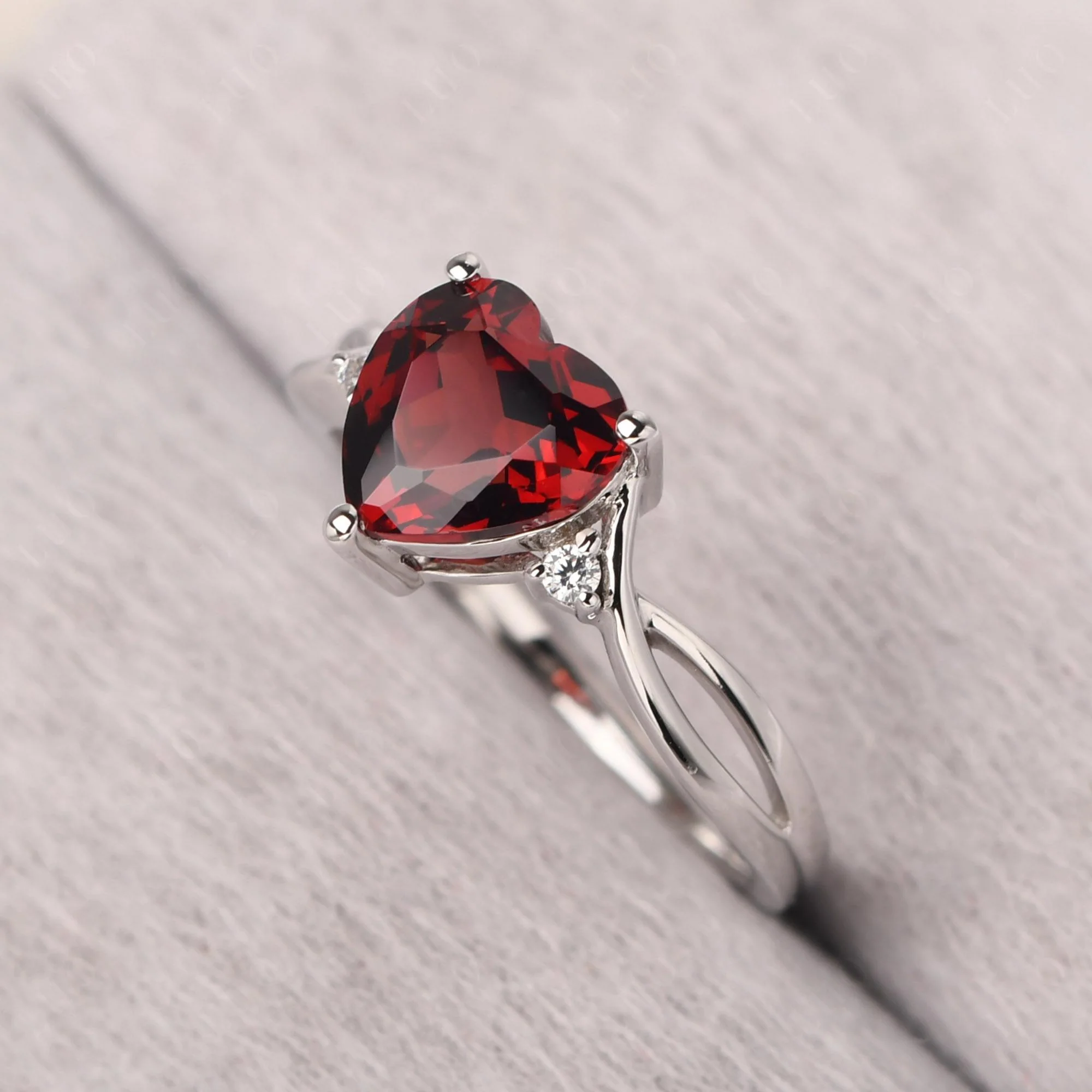 Heart Shaped Garnet Ring - Image 30