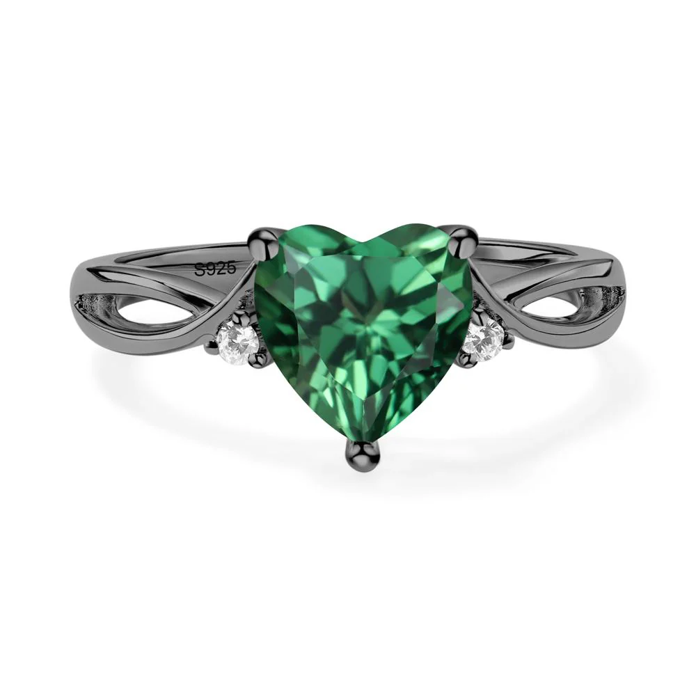 Heart Shaped Green Sapphire Ring - Image 5