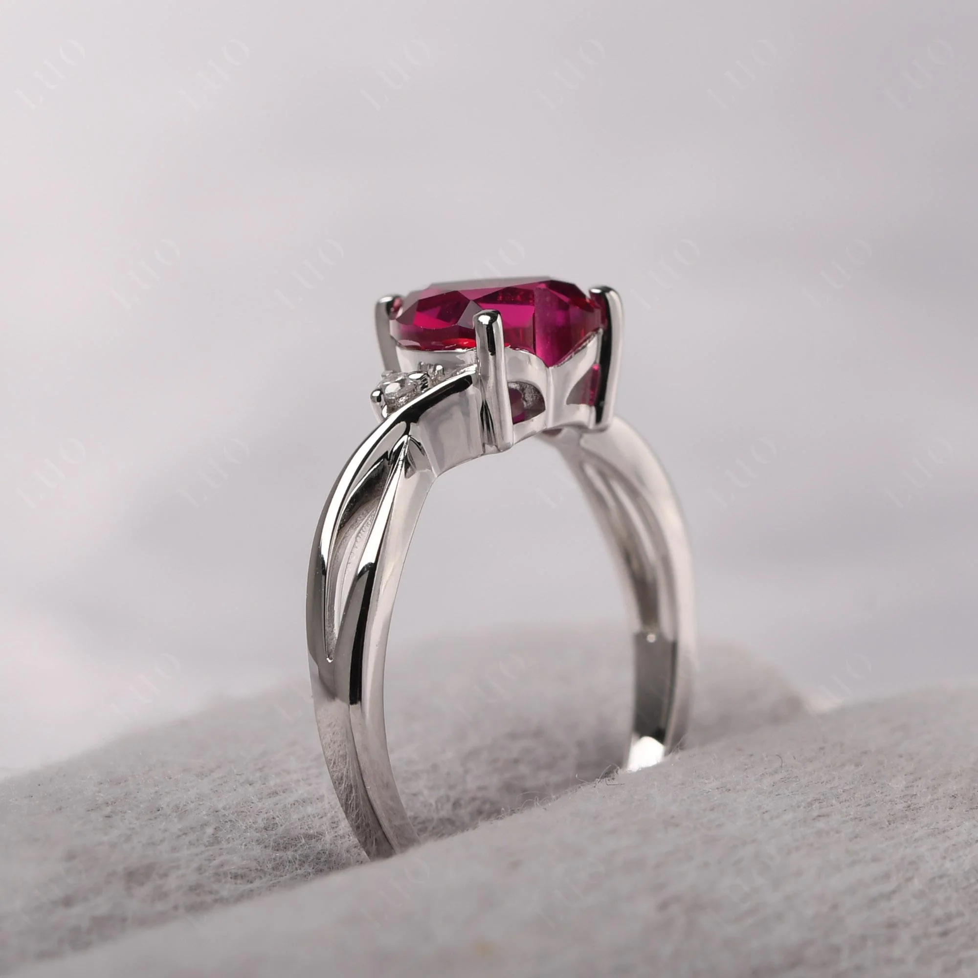 Heart Shaped Ruby Ring - Image 32