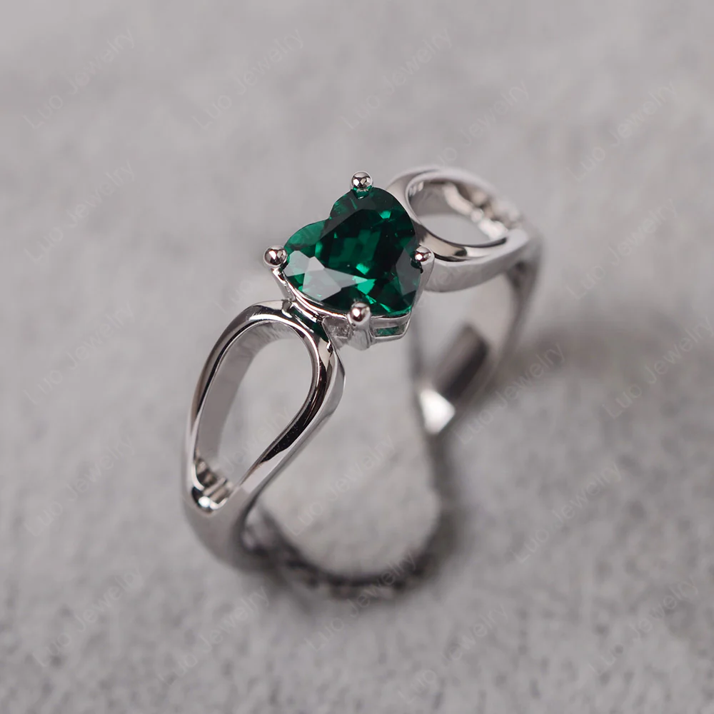 Heart Emerald Ring Split Shank - Image 2