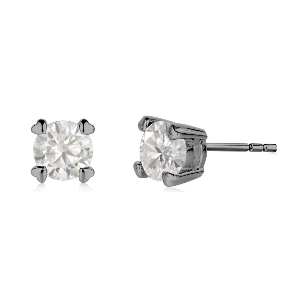 Heart Prongs Solitaire Cubic Zirconia Earrings - Image 7