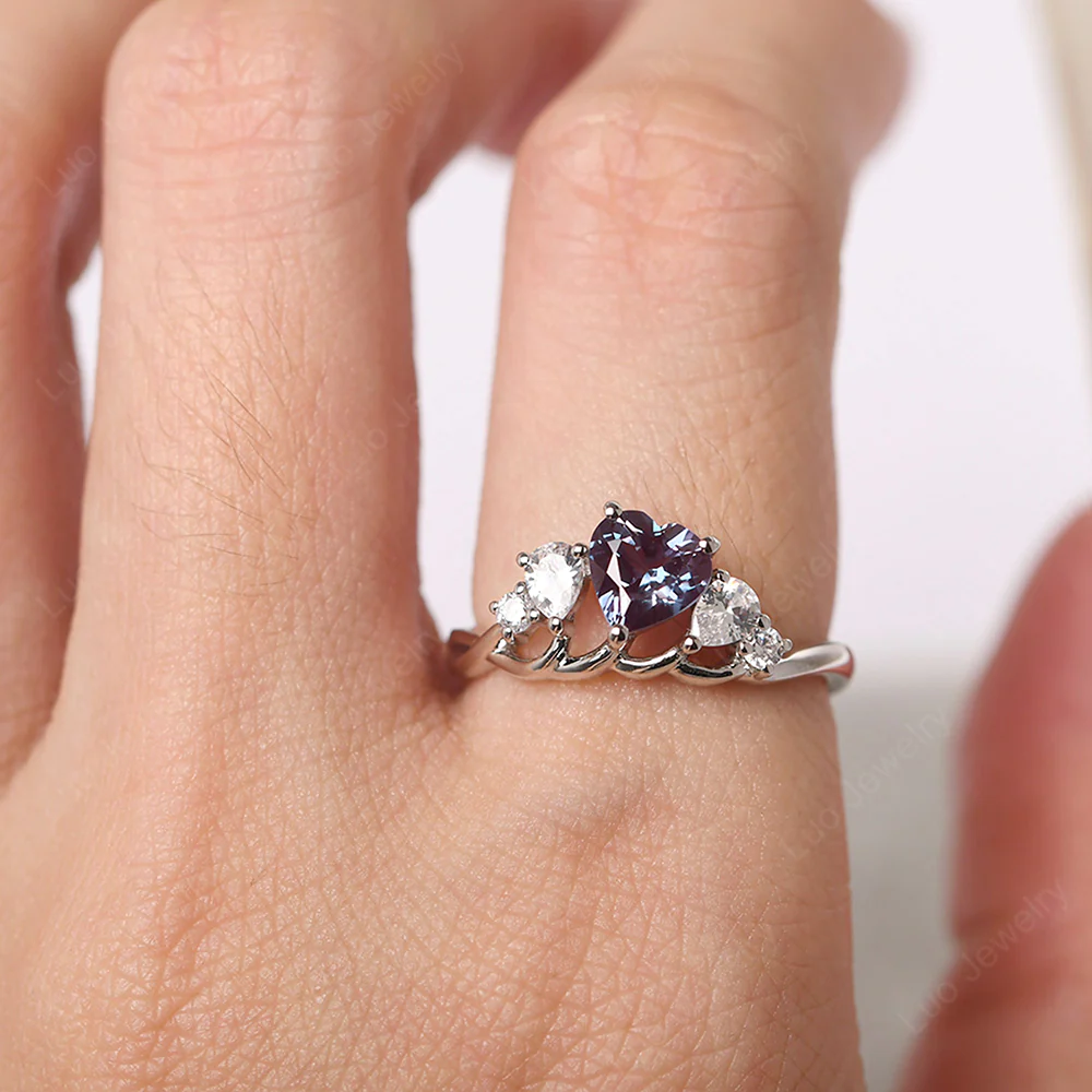 Heart Shaped Alexandrite Cluster Ring - Image 5