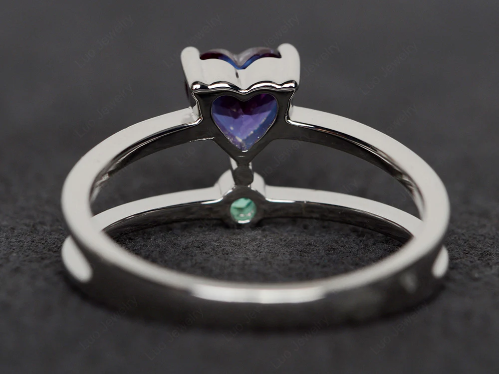 Heart Shaped Alexandrite Split Shank Ring - Image 2