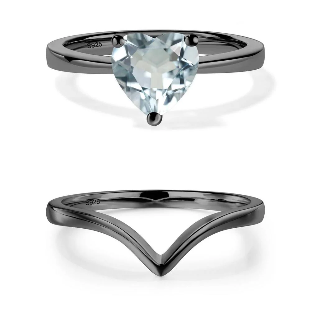 Aquamarine Heart Shaped Solitaire Ring - Image 27