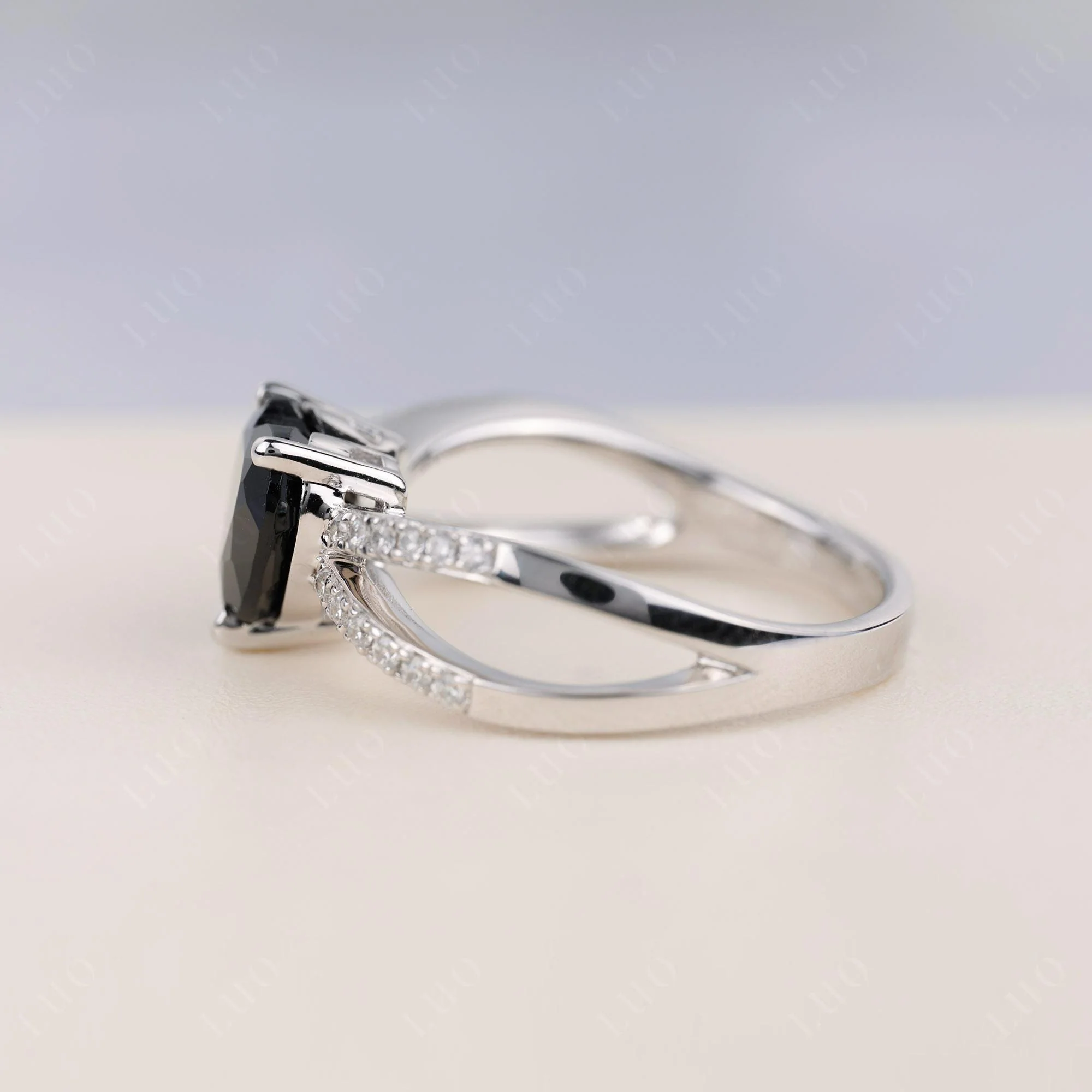Heart Shaped Black Spinel Ring Split Shank - Image 3