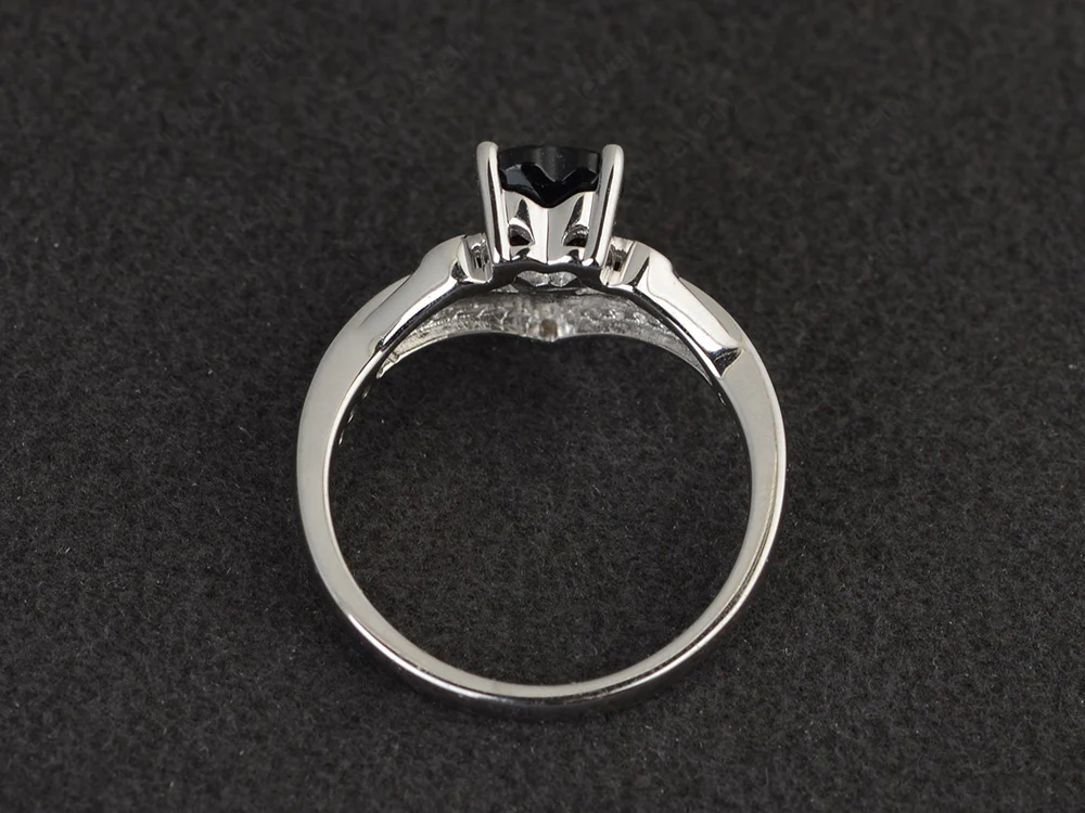 Heart Shaped Black Spinel Bridal Set Ring - Image 3